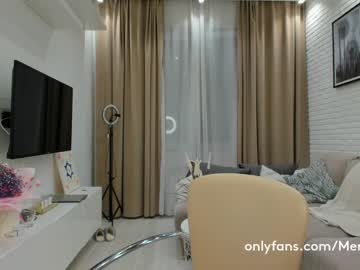 girl merelin__ image #295005