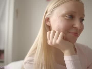 girl pureangeldolores image #6556692