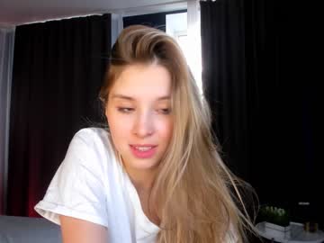 girl milablush image #4145112