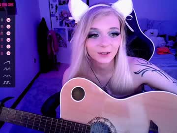 girl _b_a_n_s_h_e_e_ image #4356084