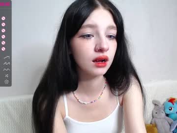 girl shycinderella image #2912707