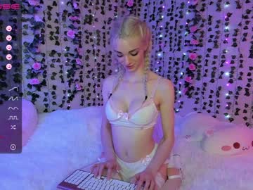 girl bunnydollstella image #3390105