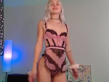 girl petitebrat image #5377387