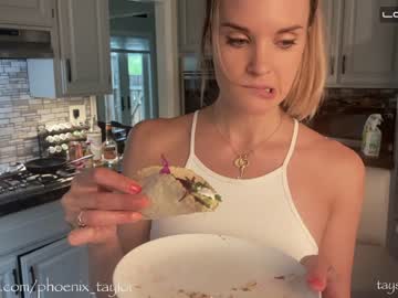 girl phoenix_taylor image #4520727