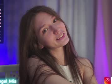 girl angels_kiss image #5561155