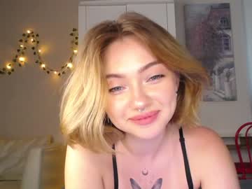 girl adelewilson__ image #4813707