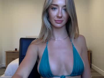 girl kinkykhloee image #2185156