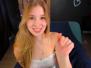girl milablush image #5075816