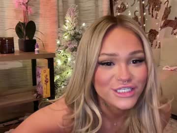 girl ari_02 image #6129675