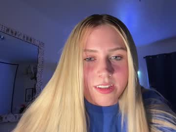 girl kayclaire image #7008829
