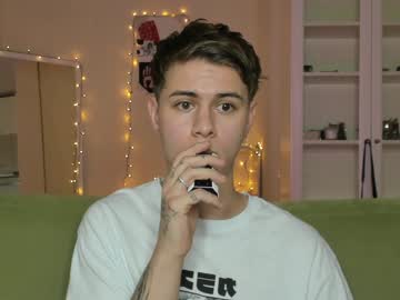 man lance_belll image #5964399