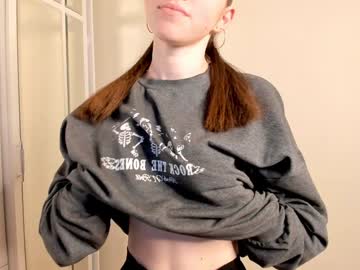 girl breckgodbold image #7002214