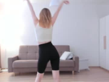 girl olli_ver image #2997001