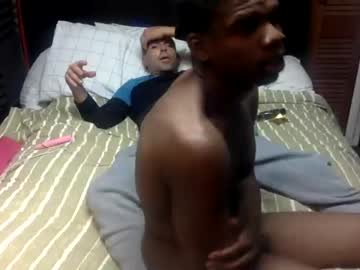 itzme33 sex webcam