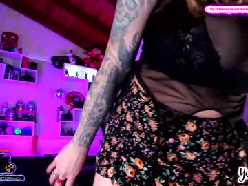 girl yesikasaenz image #1914455