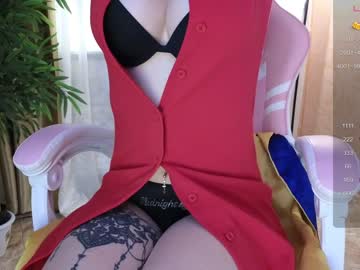 girl welcome2pleasureland image #6025354