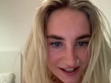 babybambiixx sex webcam