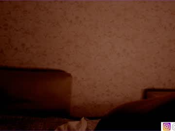 girl bzzzme image #4830113