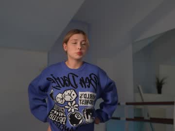 girl aurmur image #6999918