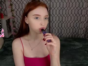 lilleylakiki sex webcam