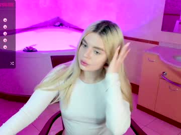 hollyfunny sex webcam