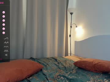 girl di_huny image #5204296