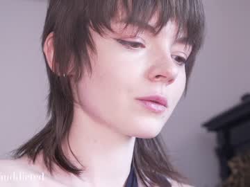 girl auddicted image #4921881