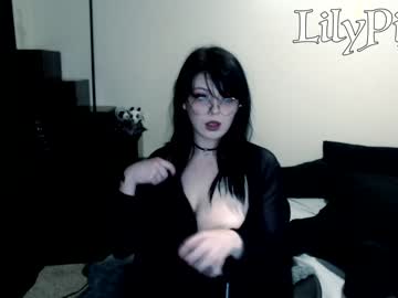 girl lilypixel image #944014