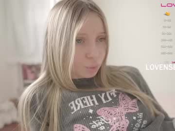 girl pureangeldolores image #6116300