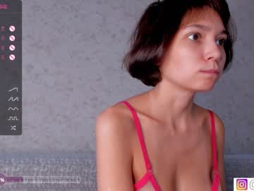 girl bzzzme image #5275368