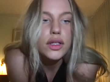 alexishemsworth sex webcam
