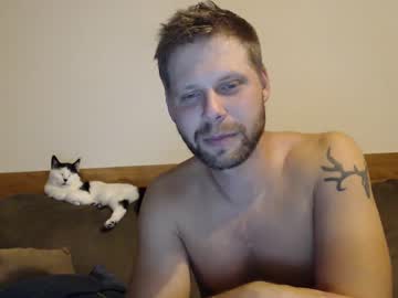 man lancehardin image #5358341