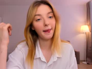 girl olli_ver image #3091397