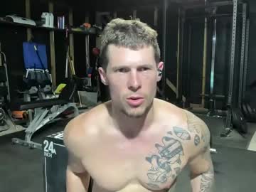 man browneyedmuscleboy32 image #5114065