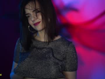 girl excitease image #2738059
