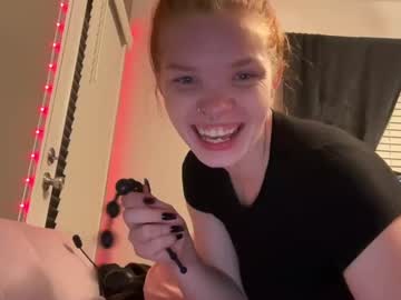 girlwiththemask999 sex webcam