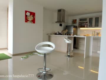 girl halliee image #1408220