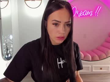 girl ashlyeroberts1 image #2362563