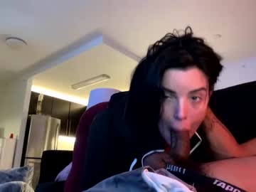 don031boi sex webcam