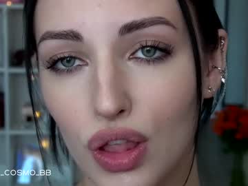 girl cosmo_bb image #3777268
