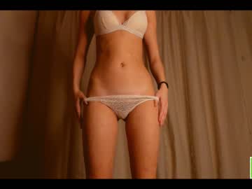 girl amandamedrano image #3538825