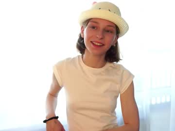 girl brittcollinge image #7051202