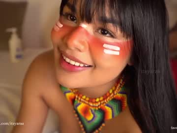 girl itsyaraa image #5164237