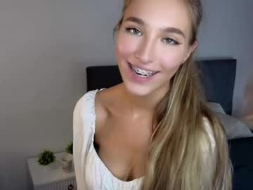 girl puzzycatdollz image #6970800