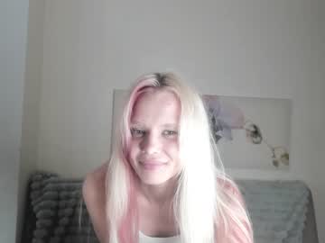 girl infinite_reality image #6661497