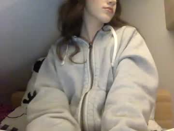 girl xprsv image #4081838