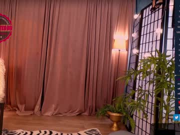 girl monkeylina image #2992737