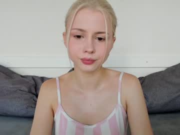 girl hi_popsy image #5097206