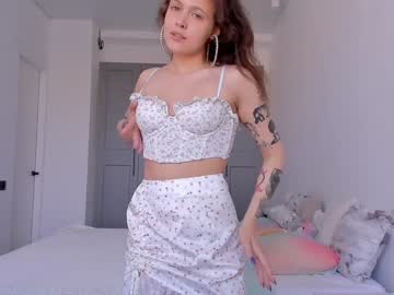 girl adriana_hill image #2080332