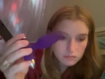 girl frecklytaylor image #2485632